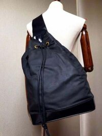 2594-Túi đeo chéo-GUCCI one shoulder strap bucket bag
