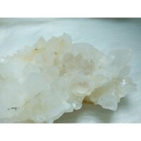 (270gram) thạch anh tinh thể dạng búp (Crystal Quart), dùng thanh tẩy tarot, trưng bày, sưu tầm