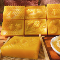 2Kg Sáp Ong Rừng Nguyên Chất Sáp Ong Vàng