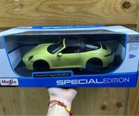 31470 Xe 1/18 Porsche 911 Targa 4 GTS (992.2) xanh lá