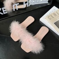 ✨3670 Bộ Sưu Tập Người Size Lớn Giày Nữ Cổ Tích Lông Mùa Hè Dép Dopamine Nữ Bên Ngoài 2025 Phiên Bản Hàn Quốc Bên Ngoài Mặc Đáy Phẳng Một Từ 25.3.6