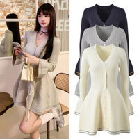 3JVE Self-Portrait 2024Autumn New Bell Sleeve Younger Slim-Fit Slimming Elegant V Collar Single-Breasted Knitted Dress