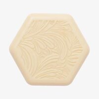 46971 Oriflame – Thanh xà phòng Milk & Honey Gold Creamy Soap Bar