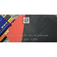 5 tờ bìa đen, đỏ, nhiều màu cỡ A4 định lượng 160gsm, bút nhũ các màu... - 5 bìa vàng