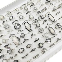 50 / 100 Cái / lô Nhà Máy Bohemia Opal Pha Lê Ngón Tay Nhẫn Nữ Nóng Đảng Trang Sức Hoa Cutout Bướm Mặt Trăng Thái Quà Tặng