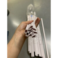 50thanh nẹp nhựa treo tranh ảnh ,bản đồ