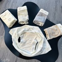 [5879] Quần lót gấu chữ