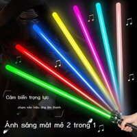 ❉✒5deg3v2c1vBộ 2 kiếm đồ chơi có đèn LED nhấp nháy hóa trang phim Star Wars vui nhộn cho bé trai-1JpWqA