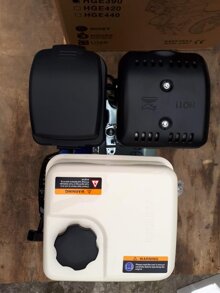 Máy phát điện Hyundai HGE390RC - 13HP