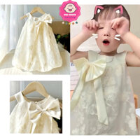 (8-20kg dưới 1m2) Đầm trắng KEM cổ yếm dáng bí thêu hoa ren nổi sang trọng cho bé gái diện đi tiệc, đi biển, đi chơi