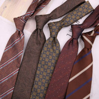 8cm Nam Công Sở Chính Thức Cà Phê Nâu Chổi Quan Hệ Phiên Bản Hàn Quốc Cổ Polyester Lụa Sọc Chấm Bi Tay Buộc Mới Cà Vạt