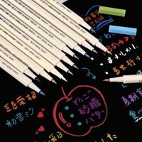 9.20.000 Khen ngợi Ngọc Trai 12 Màu Bút Sơn Kim Loại Sơn Lửa Sơn Màu Bút DIY Album Ảnh Tranh Kim Loại Gilt Pen wjb3.19 wjb3.19