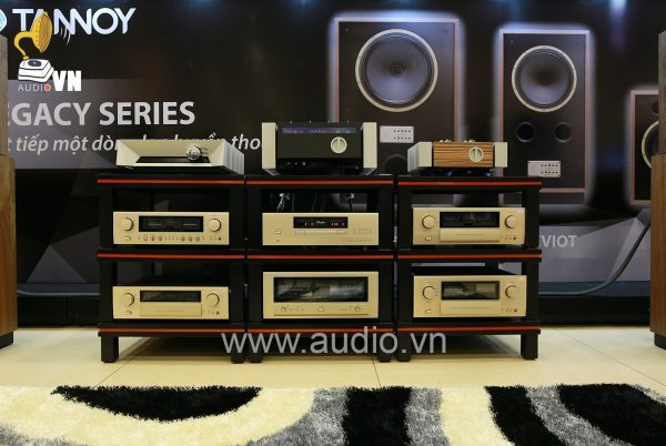 Amply Accuphase C 2420