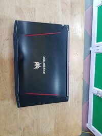 Acer Predator Helios 300: Core i7 7700HQ/8GB/SSD 128GB + 1000GB/VGA GTX 1060 6GB/15.6 Inch FHD