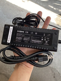 Adapter nguồn 19V-6.32A chính hãng dùng cho máy chiếu phim – cây PC mini