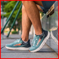 Altra TORIN 6 giày chạy bộ nam và nữ hấp thụ sốc Giày chạy Marathon đàn hồi cao thoáng khí