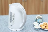 Ấm siêu tốc Panasonic NC-GK1WRA
