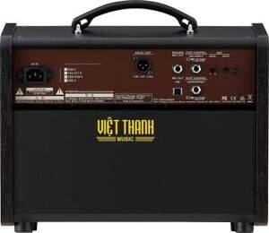 Amply - Amplifier Boss ACS-Live LT