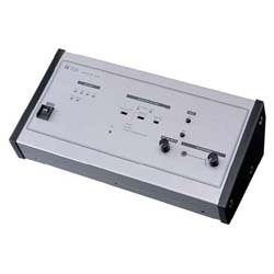 Amply Toa TS 800 - Amply trung tâm dùng cho hội thảo