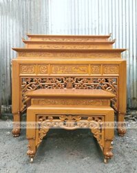 Án gian thờ gỗ mít mẫu ngũ phúc tam cấp (bác Bính, Hà Nội)