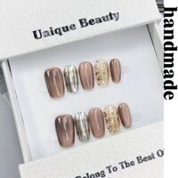 Ấn vào móng tay handmade [Caramel Pudding] Melades Phong cách mới Mắt mèo thủ công Đeo móng tay Thành phẩm Làm trắng da màu trơn Móng tay giả chất lượng cao
