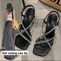 Ảnh chụp thật giày sandal nữ quai chéo đính đá màu đen êm chân