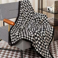 Ánh Sáng Sang Trọng Houndstooth Sofa Chăn Chăn Điều Hòa Không Khí Chăn Nhỏ Văn Phòng Ngủ Chăn San Hô Lông Cừu Giường Tấm