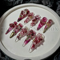 [Ảnh thật shop chụp]Nailbox thiết kế màu đỏ đậm đính hoa hồng phong cách cổ điển huyền bí