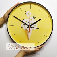 [Ảnh thực tế] Đồng hồ treo tường trang trí hình kem - hoa trắng - nền vàng - DH088 A10