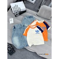 Áo adidas kết hợp với chân váy bò dai