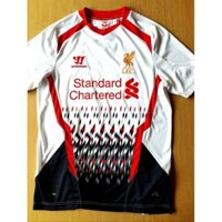 Áo bóng đá Liverpool  2013-2014 sân khách