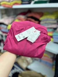 Áo Chống Nắng Uniqlo Màu Hồng Đậm