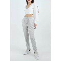 áo croptop cổ tim đính cúc