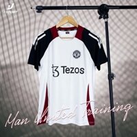 Áo Đá Banh MU Trắng Training 2025