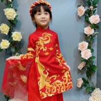 Áo dài bé.