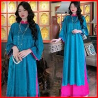 Áo dài cách tân HỒNG ANH cổ tròn viền hồng sen, đính cúc cách điệu hoạ tiết gấm hoa