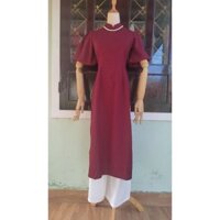 Áo dài đỏ truyền thống mặc Tết