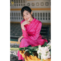 Áo dài hồng gấm