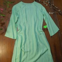 Áo dài lụa tơ tằm nguyên chất cổ kiềng tròn màu xanh