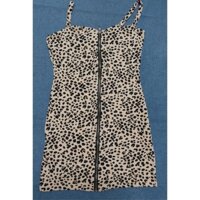 Áo đầm hai dây ôm body họa tiết cực đẹp. BBE