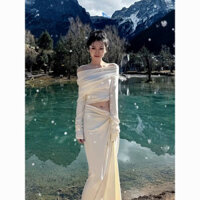 Áo Dệt Kim Hở Vai Cổ Ngang Kiểu Pháp Chân Váy Hai Dây Cạp Cao Thắt Nút Kiểu Dáng Không Quy Củ Cho Nữ