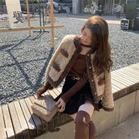 Áo kháoc lông cừu cổ tròn khuy đồng có lót trần trám ❤️oder 5-7 ngày