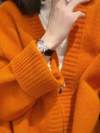 Áo khoác Cardigan dệt kim nữ 20% Tắt Áo len màu trắng cam Áo len một viền mùa thu đông Phong cách mới dáng rộng dày ấm áp Áo len dệt kim cổ chữ V