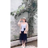 Áo khoác cardigan mỏng tay rộng.