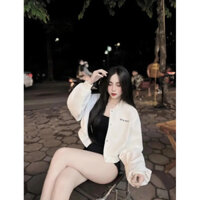 Áo khoác dạ bomber dáng lửng siêu hách dáng