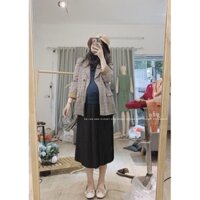 Áo khoác dạ kẻ bầu của Hà Lan Anh