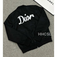 Áo Khoác Gió phom dáng Bomber thêu chữ D I O R sau lưng cực chất , áo khoác gió hai lớp, Áo gió Dior, Áo gió 2 lớp