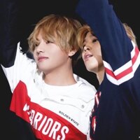 Áo khoác giống V BTS