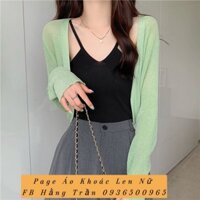Áo khoác len lửng mỏng tay dài bo eo.