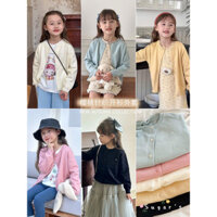 Áo khoác len nút ngực thêu 2 cherry siêu dễ thương dành cho bé gái